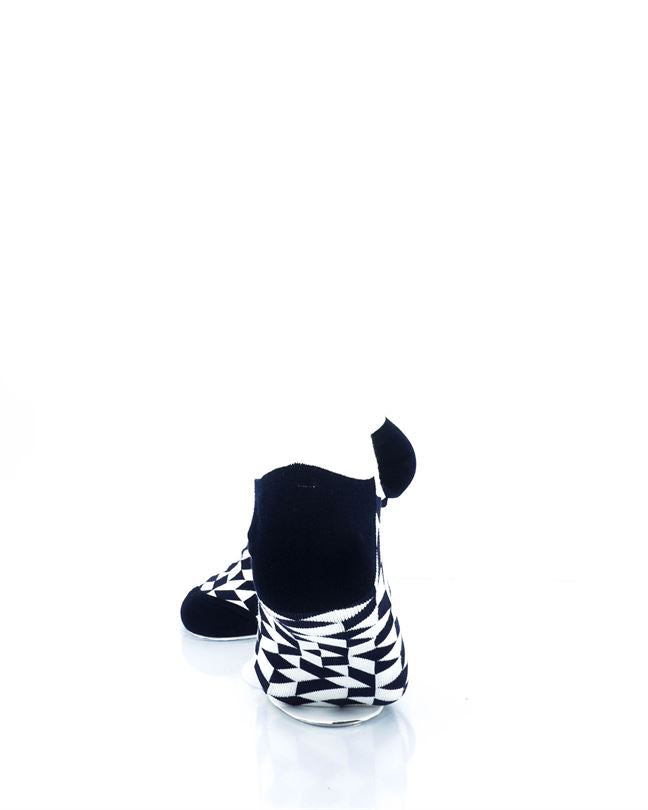 cooldesocks black and white kaleidoscope ankle socks rear view image
