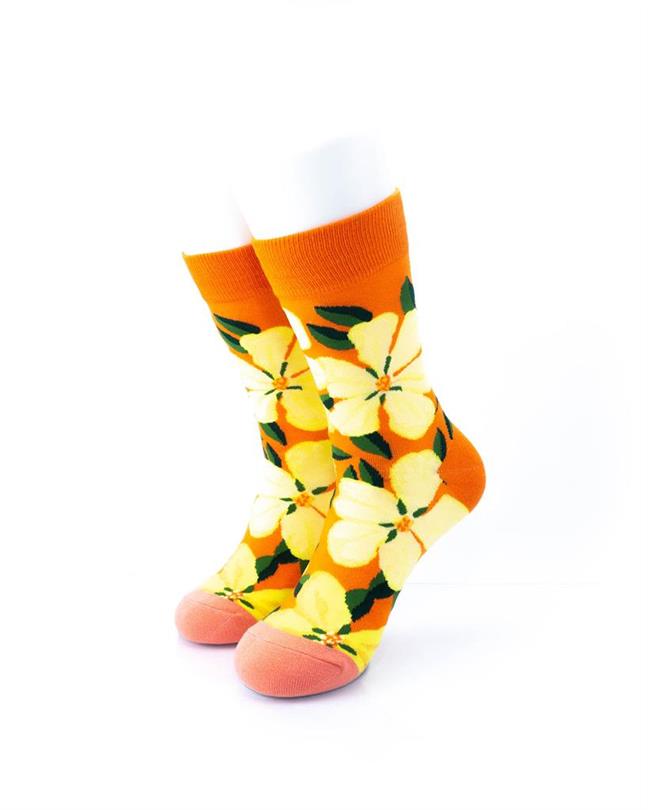 cooldesocks flowers jasmine crew socks front view image