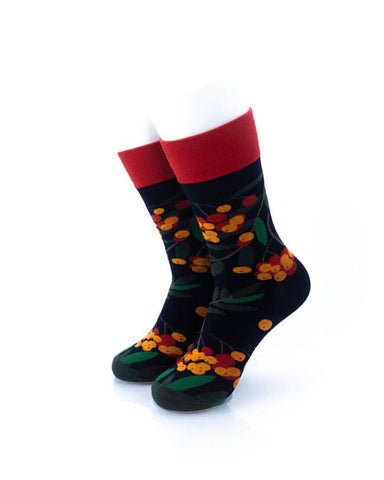 cooldesocks berries crew socks front view image