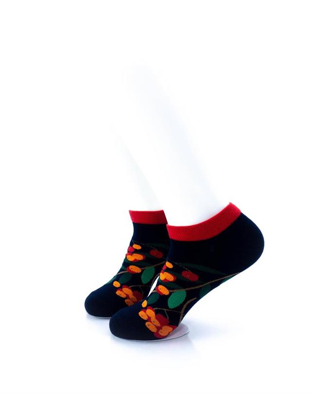 cooldesocks berries ankle socks left view image