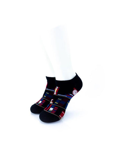 cooldesocks bookshelf ankle socks front view image