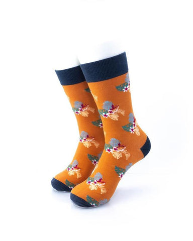 cooldesocks flowers mistletoe crew socks front view image