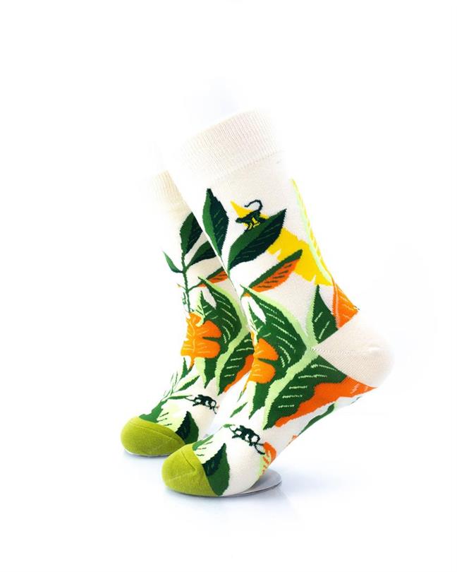 cooldesocks flowers rain forest crew socks left view image