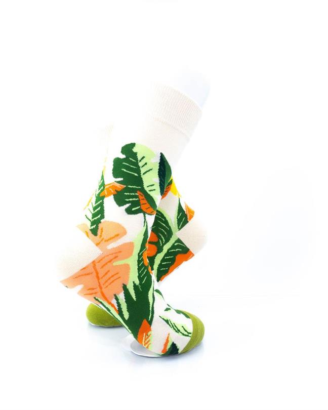 cooldesocks flowers rain forest crew socks right view image