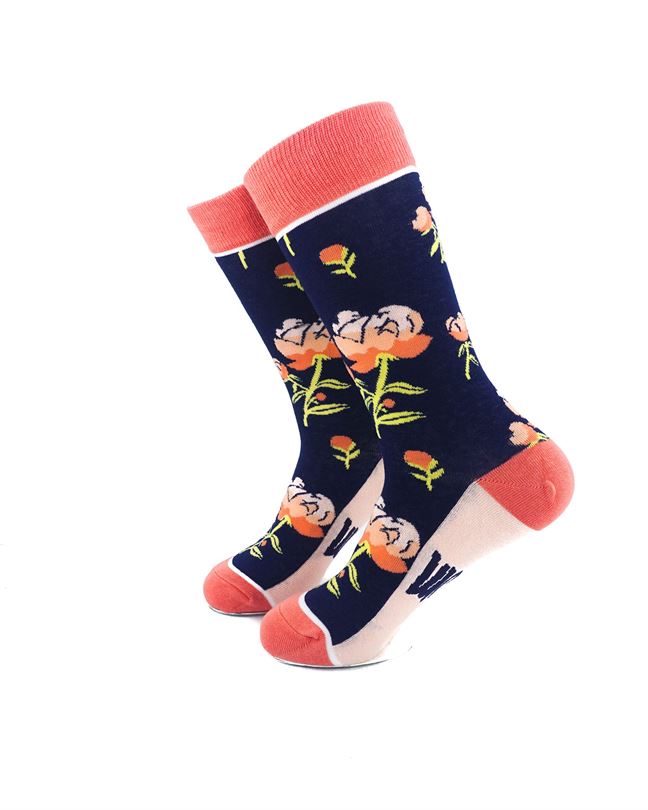 cooldesocks ladies bloom crew socks left view image