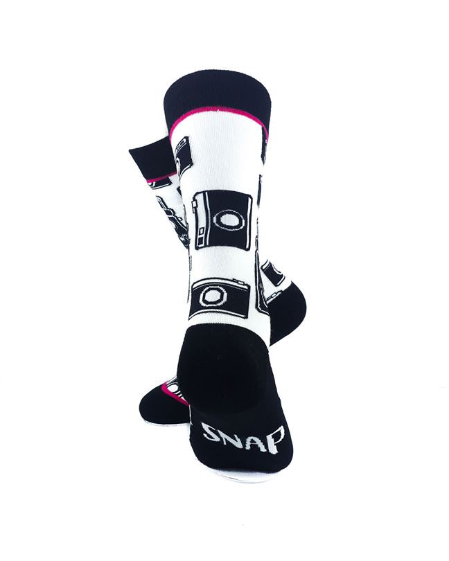 cooldesocks ladies snap crew socks rear view image
