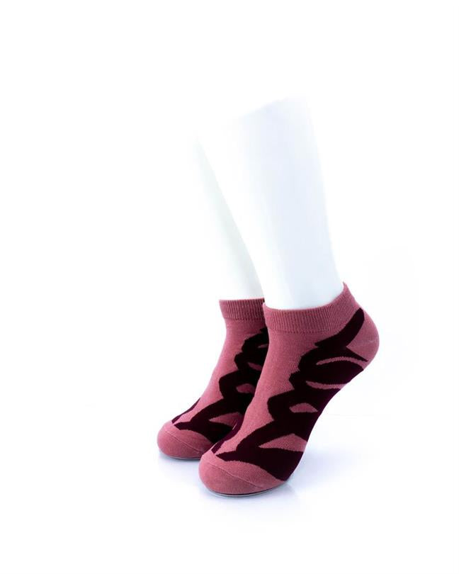 cooldesocks red ribbon ankle socks front view image