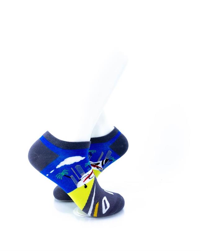 cooldesocks runway 09 ankle socks right view image