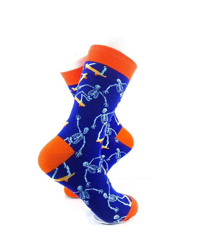 cooldesocks skeleton skating crew socks right view image