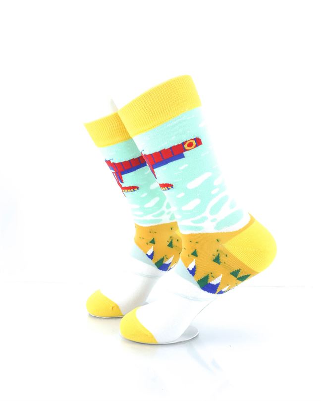 cooldesocks ski resort crew socks left view image