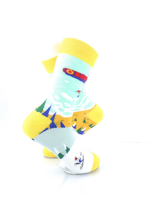 cooldesocks ski resort crew socks right view image