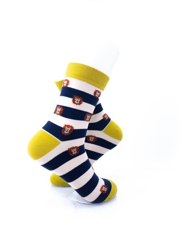 cooldesocks striped cute lion quarter socks right view image