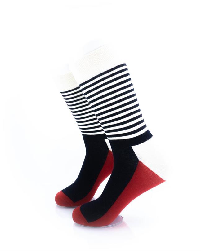 cooldesocks striped red black crew socks left view image
