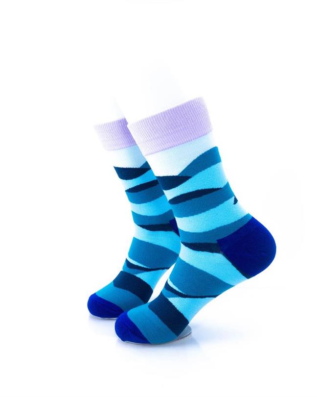 cooldesocks valley view crew socks left view image
